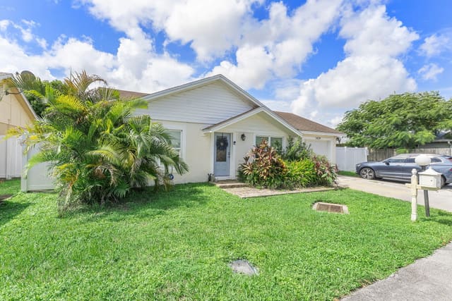14529 Sunset Pine Drive, Delray Beach, FL 33445