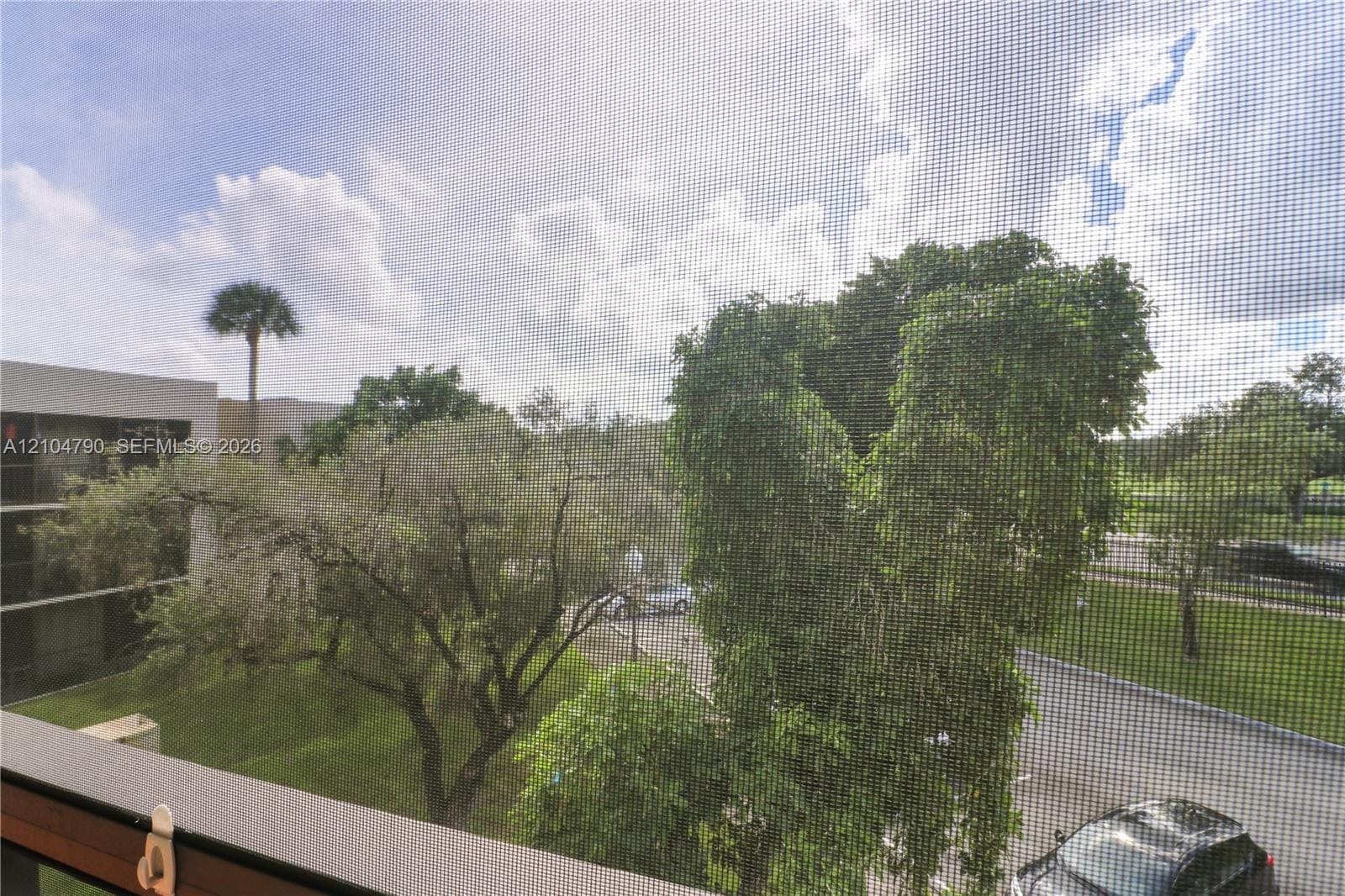 8075 SW 107th Avenue 312 — photo 6