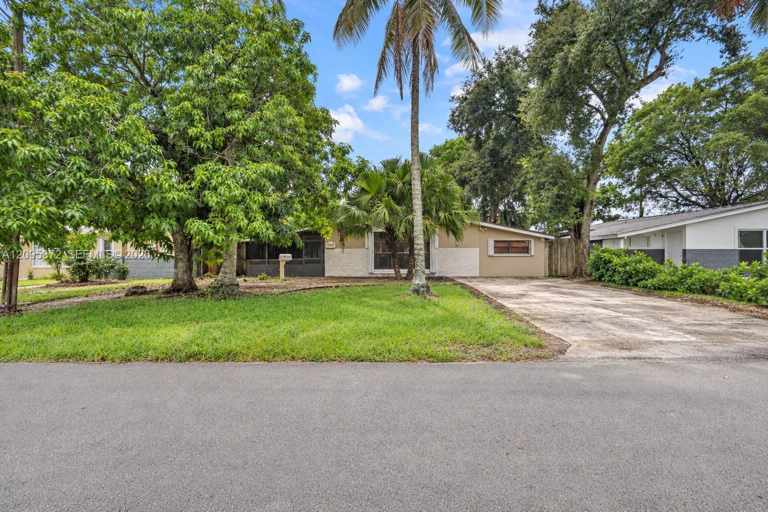 7580 Ramona Street, Miramar, FL 33023