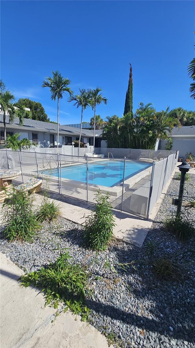 3475 SW 1st Avenue 6, Miami, FL 33145 photo 2